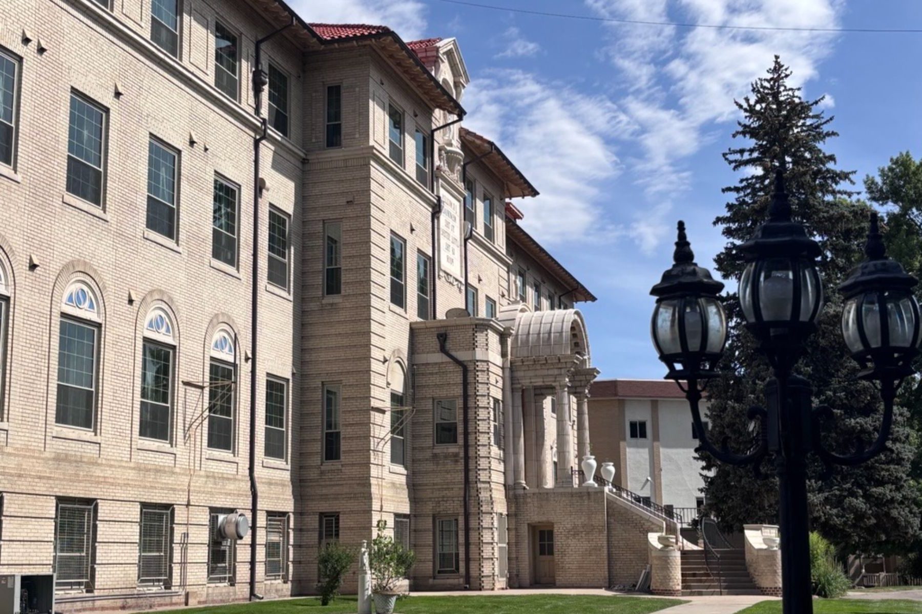side view of entrance landscape